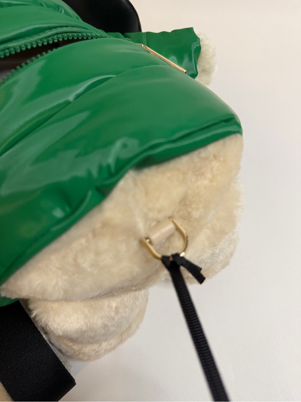 Kate Spade Peanuts X KSNY Snoopy 3D Dog Crossbody - Picture 9 of 14